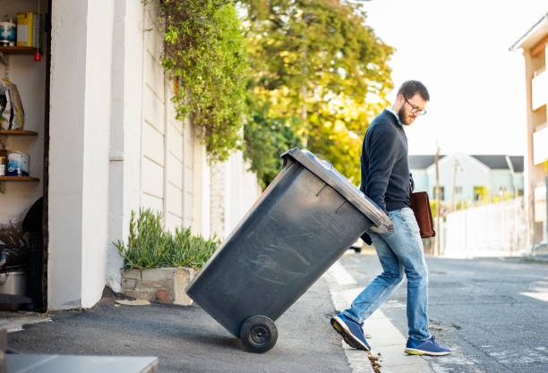 Best Garage Cleanout Services  in Wapakoneta, OH